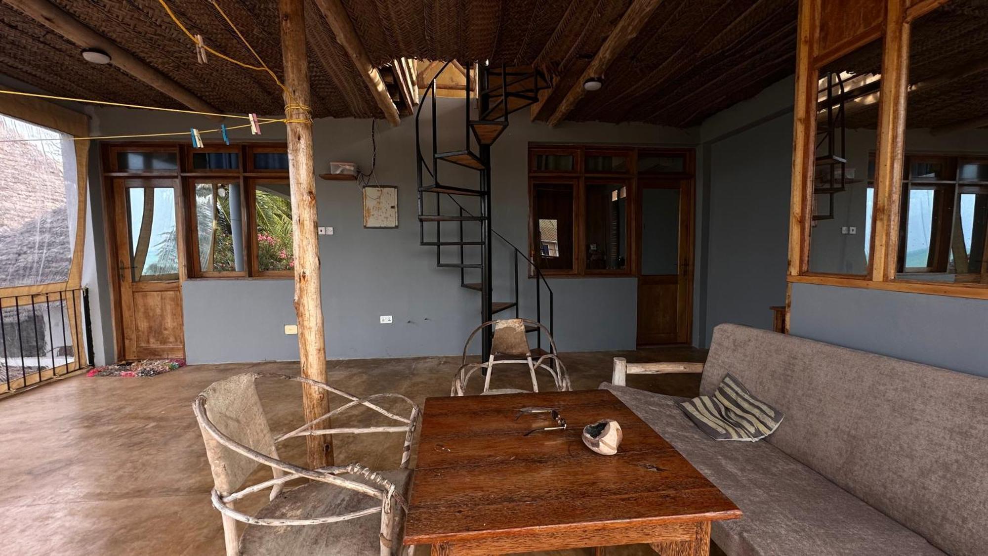 Bed & Breakfast Ceco House